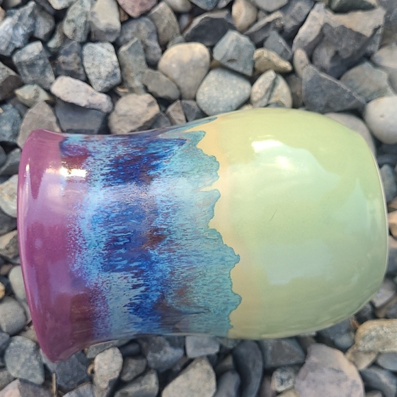 Neher Right Handed, Hand Warmer Drip Glaze Hand Thrown Pottery Mug - Picture 4 of 6